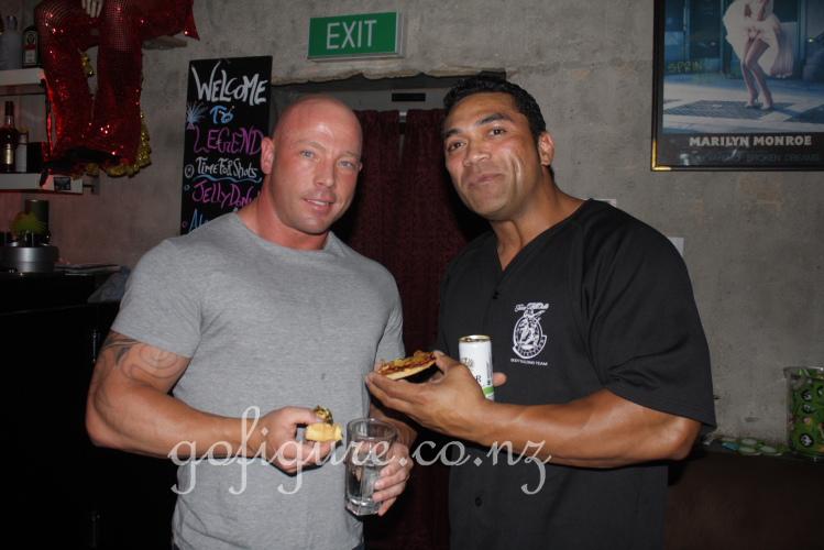 13-29Party0083.JPG