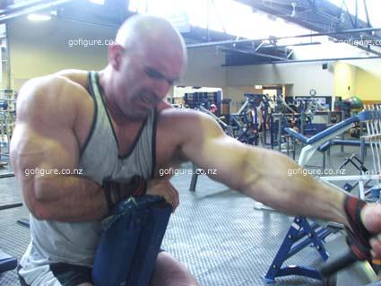 09-Apr-TrainMike1arm