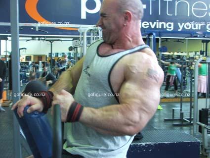 09-Apr-TrainMike1arm2
