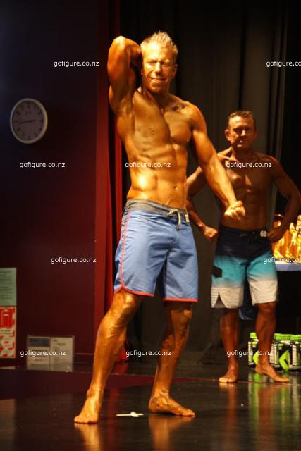 15-INBA-mensP6abs.jpg