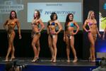 15-expo-girlsline.jpg