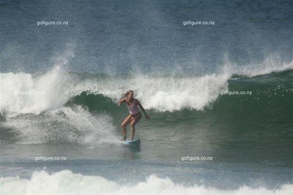 09-wonderW-Belindasurf