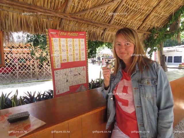 16-Lisa-coffee.jpg