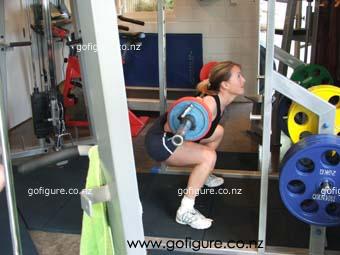 07-Lisaslowreps23Febsquat2