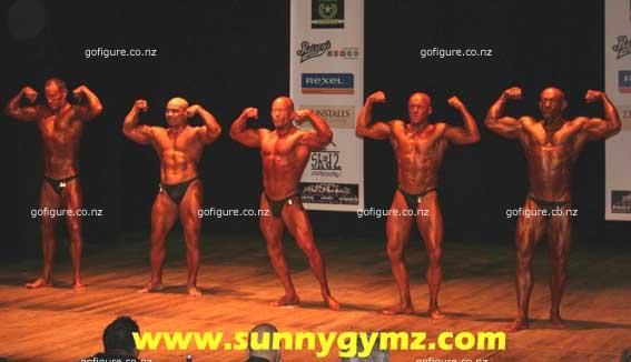 Masters 40+ Front Dbl Biceps