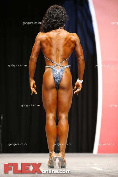 09-GinaAOlympia08bk