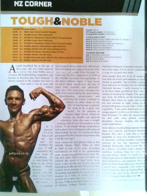 10-MuscleMag-Aron