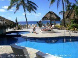 00-NabbaWell-pool
