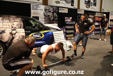 10-BodyPro-pushup2