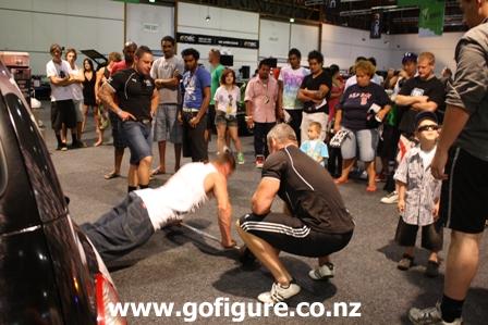 10-BodyPro-pushup3