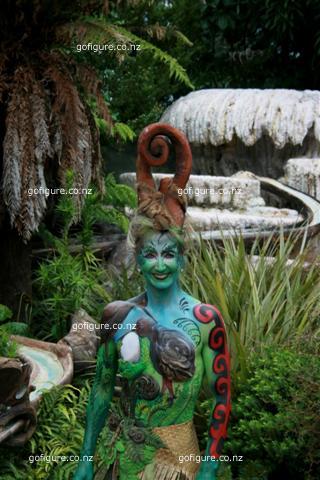10-Ali-bodyart1