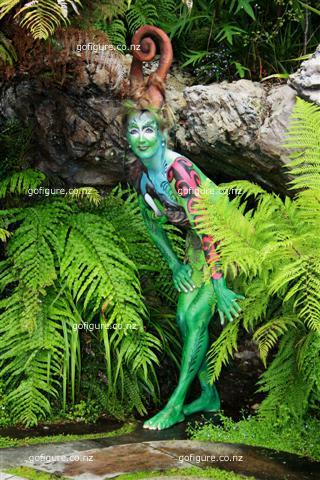 10-Ali-Bodyart3