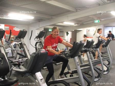 10-HbrFit-lisabike