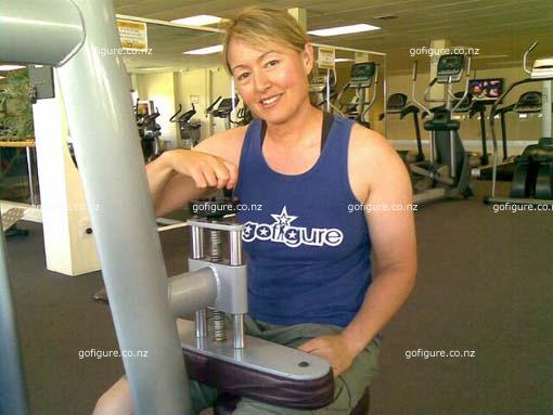 10-LisaFitness247equip