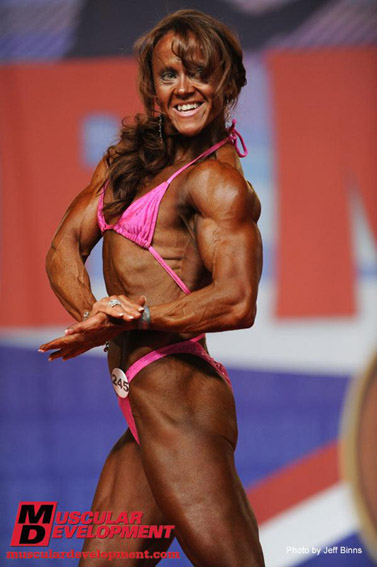 10-Arnold-Michellepose2