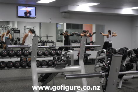0010-HbrFit-Gym3