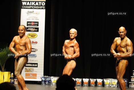 0010-01NabbaWai-0mmasterphys2