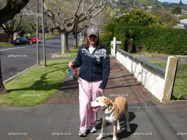07-LisaTrixiewalk