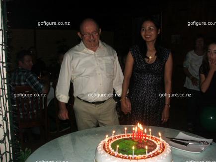 11-PetesBday0025.JPG
