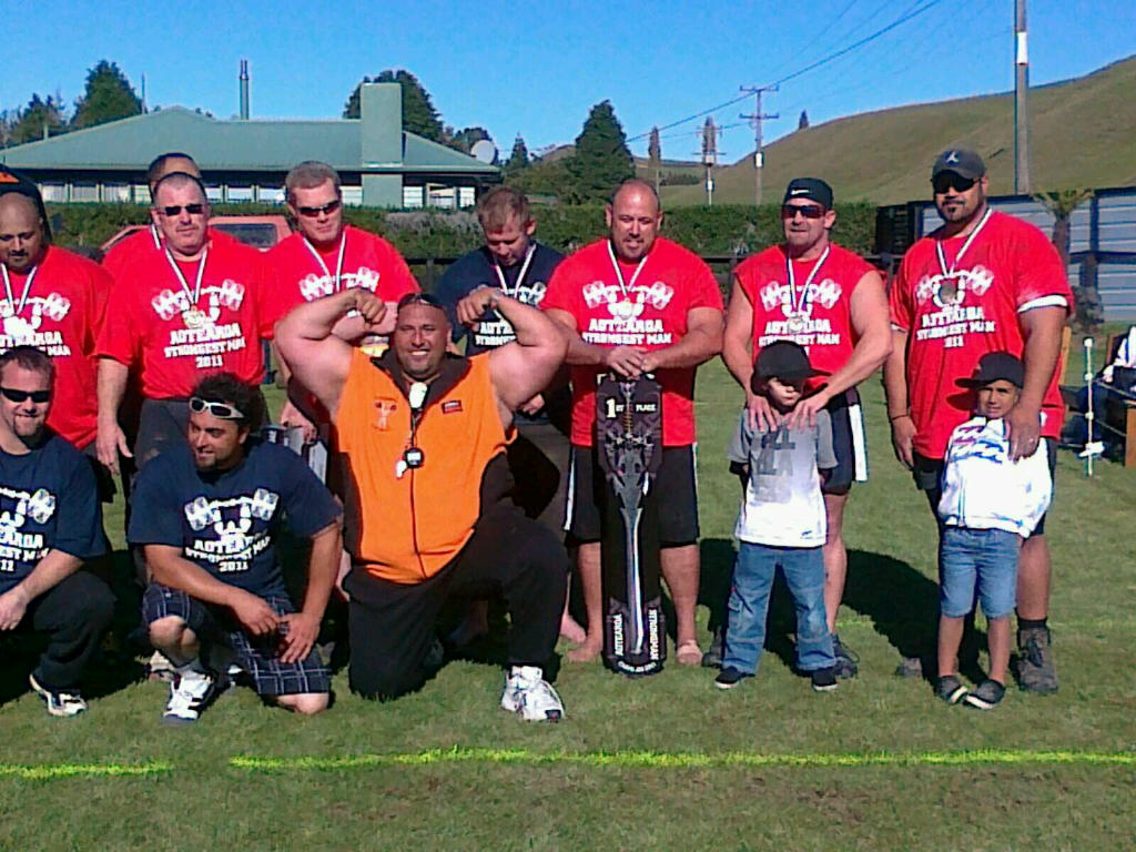 11-strongman2