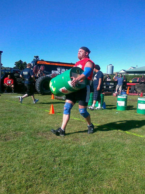 11-strongman6