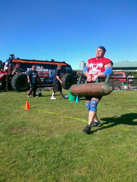 11-strongman7