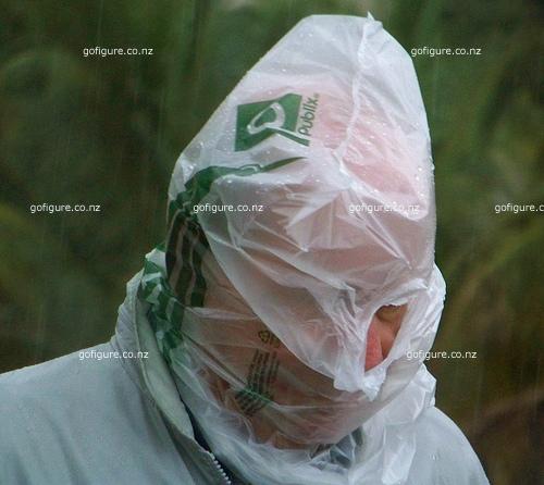 00-plastic-bag-on-lawmakers-head