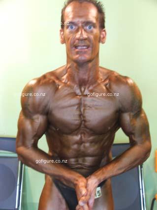 08-NzfWellyM-RossClassic