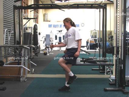 08-ExerLisacableleg2