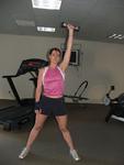 08-ExerKirstine-1armpull3