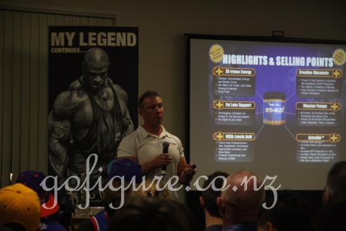 12-RonnieColeman-11May0003.JPG