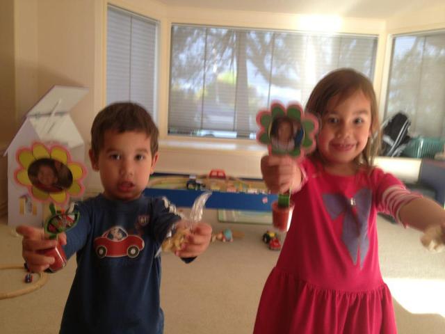 12-JuliaN-kids.jpg