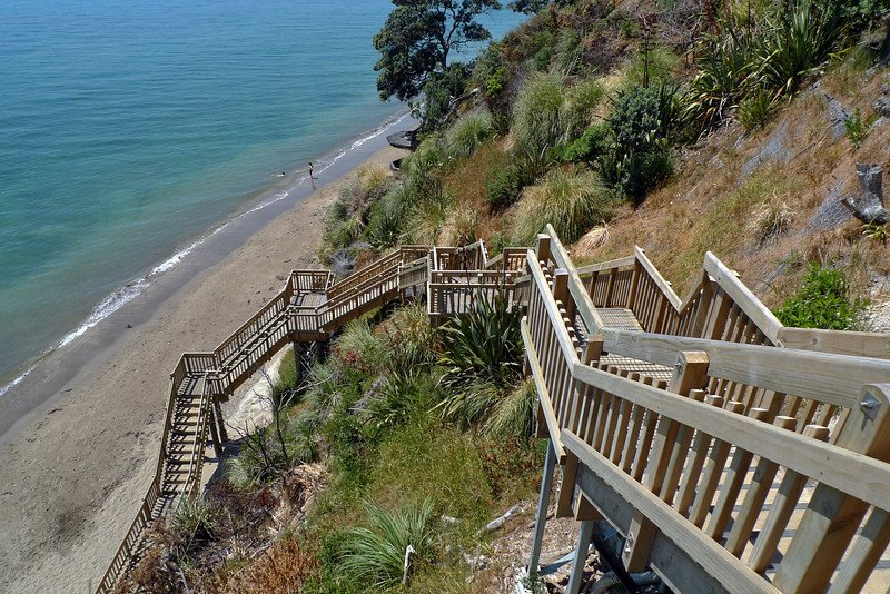 12-JuliaN-stairs.jpg
