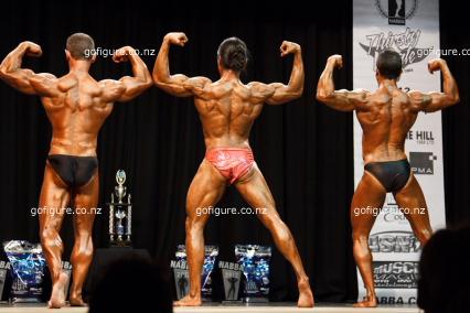 12-NABBA-HBstage0038.JPG