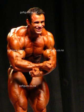 08-OlympiaMenMoemusc