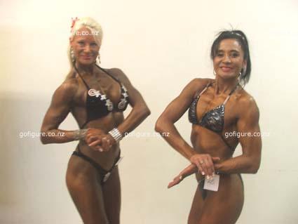 08-SamoaLisaBSarah