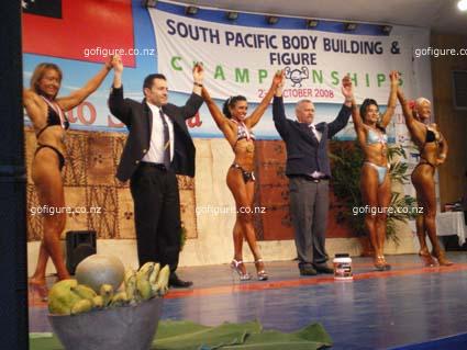 08-SamoaFigureStage