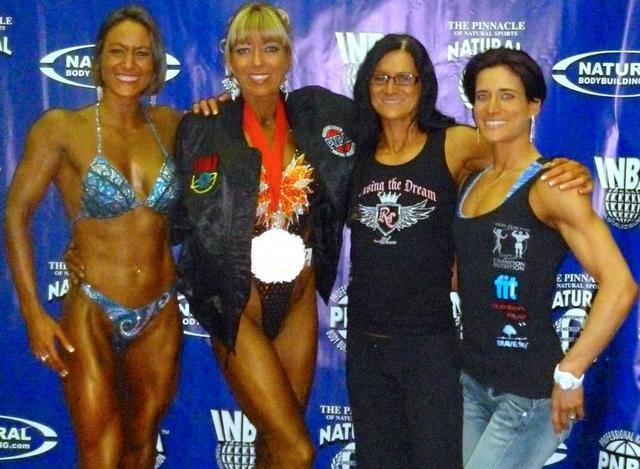 12-INBA-kiwiteamgold.jpg