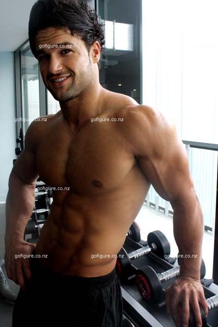 13-Fawad-side.jpg