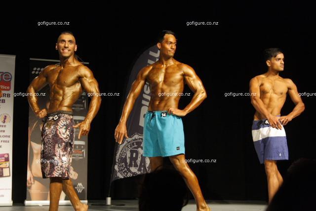 13-GoFigureShow0419.JPG