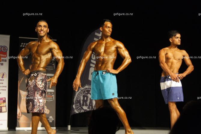 13-GoFigureShow0419.JPG