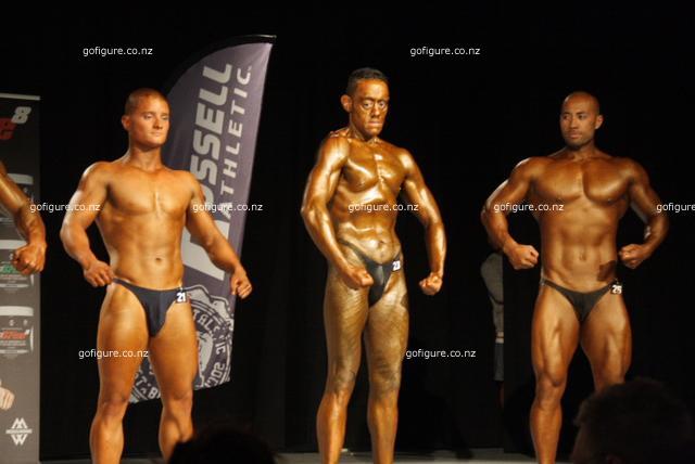 13-GoFigureShow0565.JPG