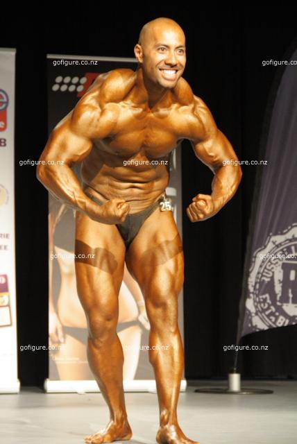 13-GoFigureShow0639