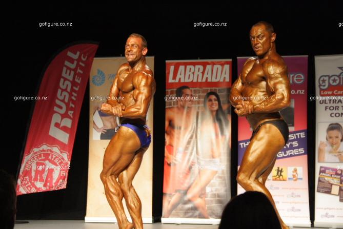 13-GoFigureShow1027.JPG