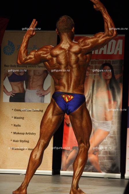 13-GoFigureShow1044