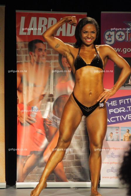 13-GoFigureShow0677