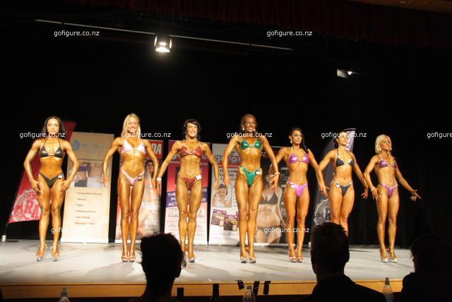 13-GoFigureShow0953.JPG
