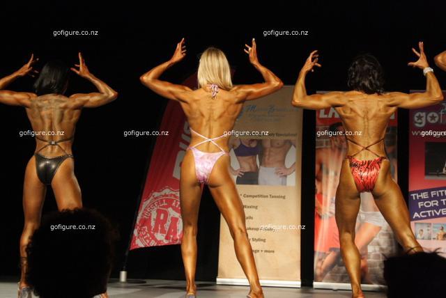 13-GoFigureShow0965.JPG