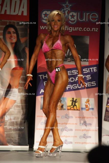 13-GoFigureShow0840.JPG